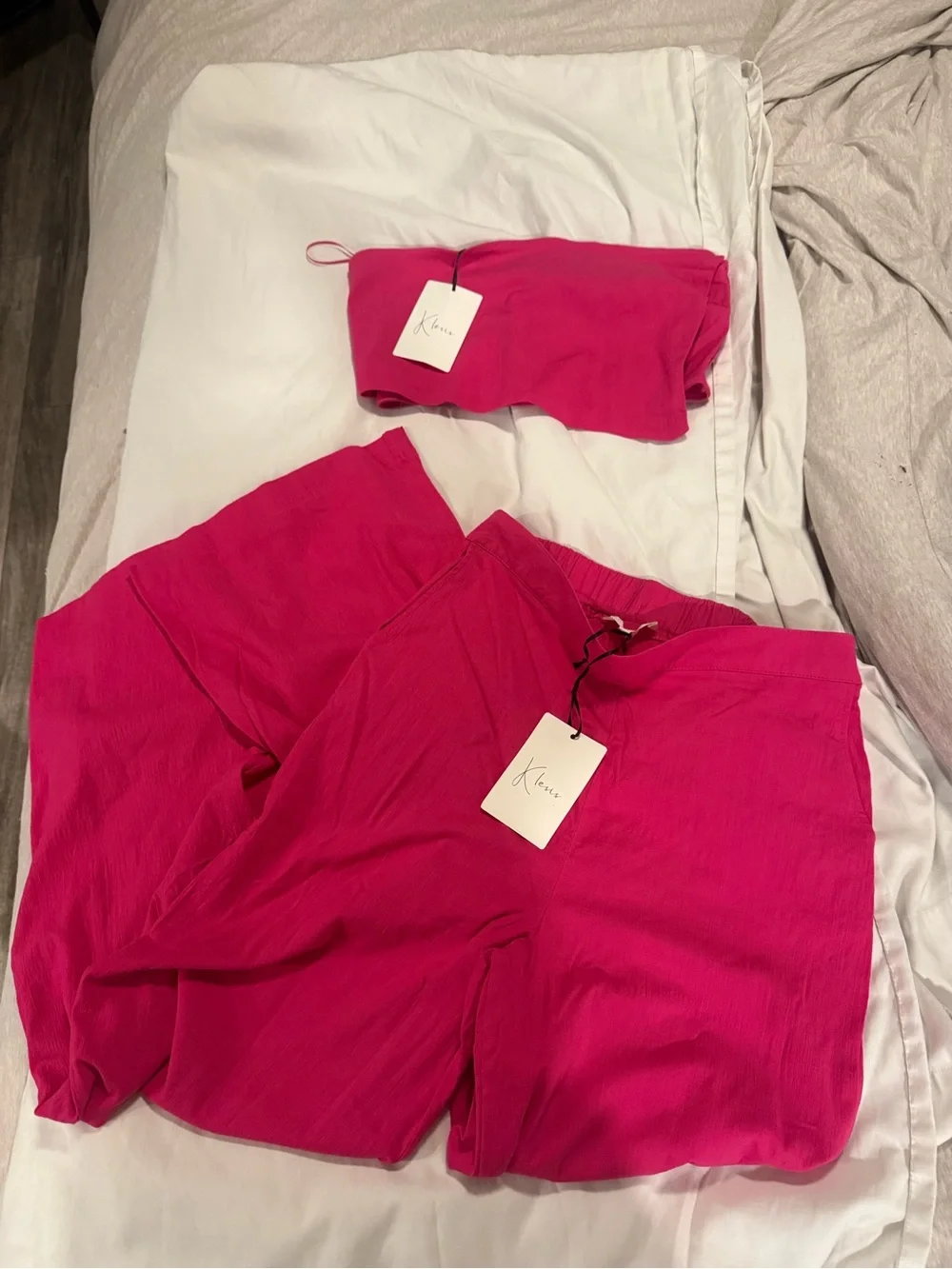 NWT Klesis tube top crinkle pant set